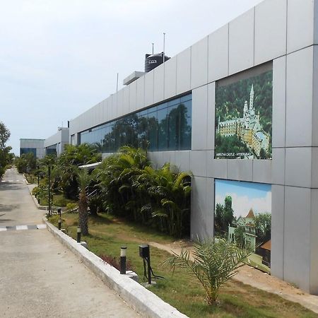 Jade Beach Resort Tirupporur Exterior foto